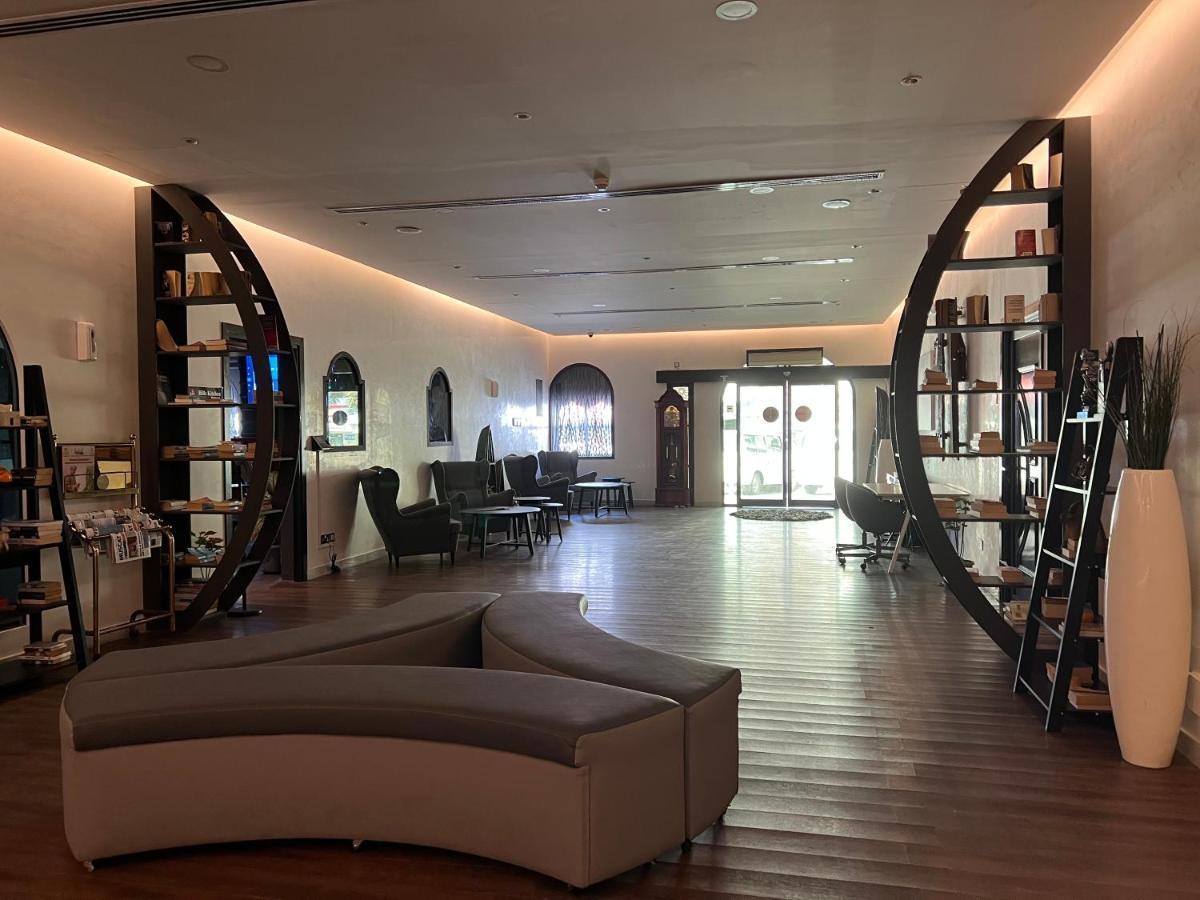 Mutrah Hotel Muscat Eksteriør billede